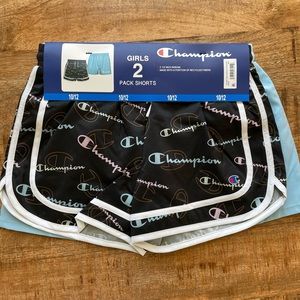 NWT Champion Girls Shorts Set. Size 10/12🖤